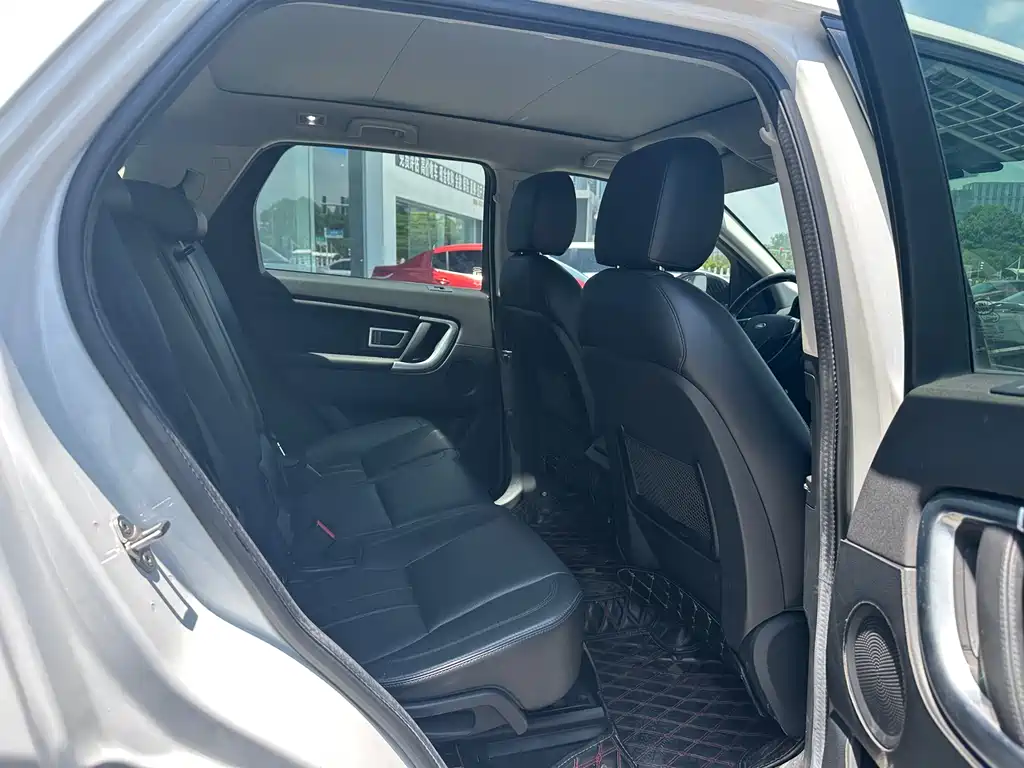 Land Rover Discovery Sport 2017