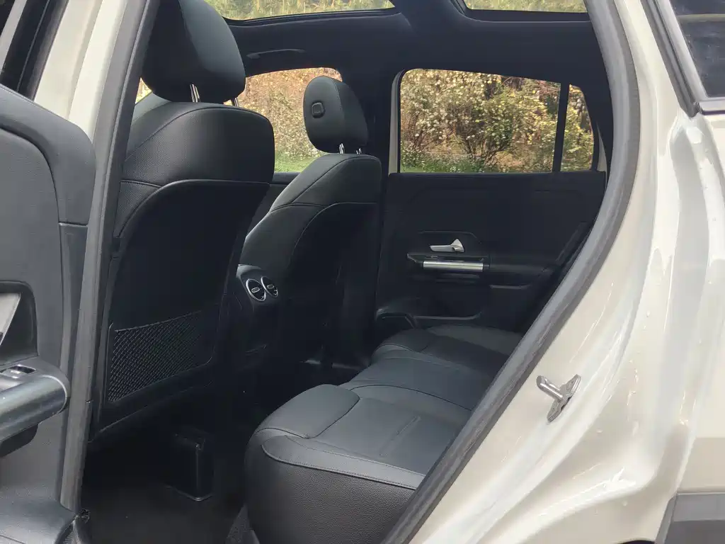 Mercedes-Benz GLA 2021 — фото 14