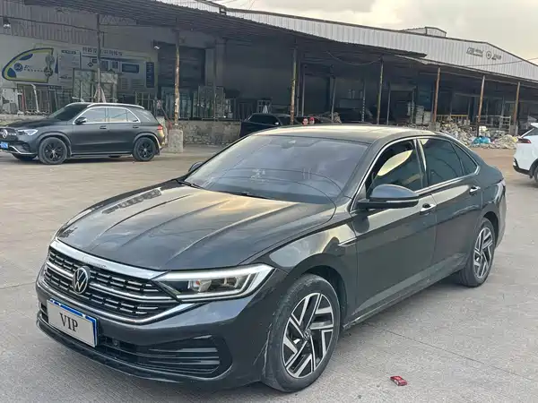 Volkswagen Sagitar 2023