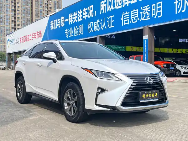 Lexus RX 2019