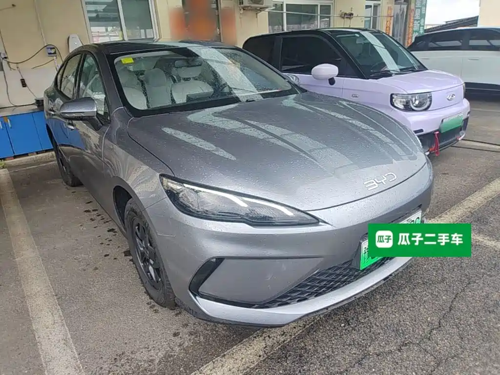 BYD Seal 05 DM-i 2026 — фото 4