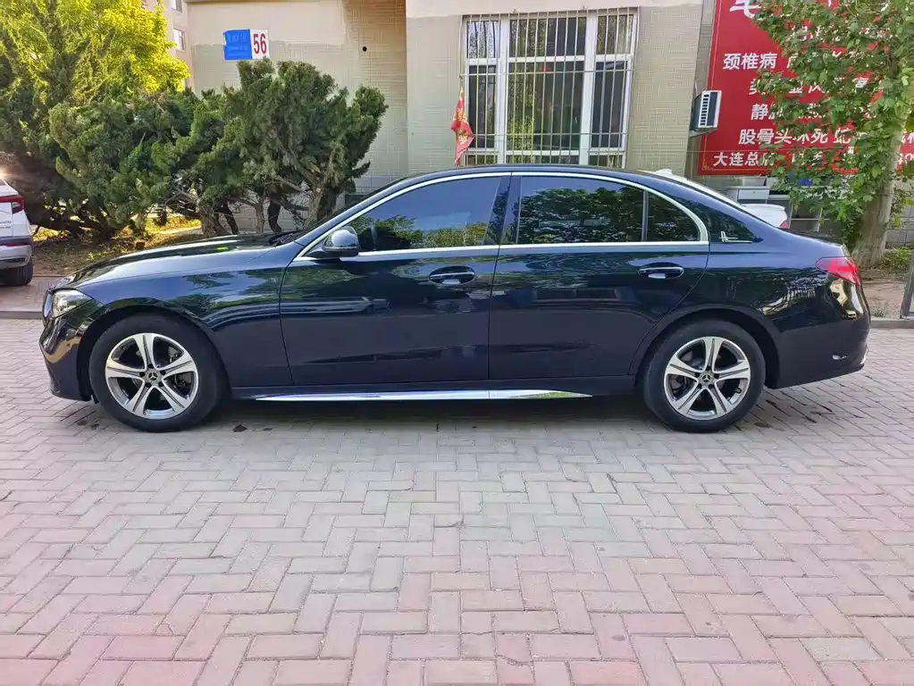 Mercedes-Benz C-Class 2022 — фото 14