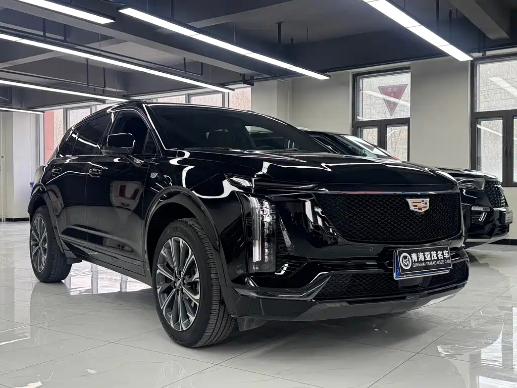 Cadillac XT5 2024 — фото 3
