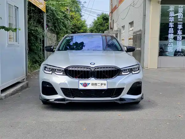BMW 3 Series 2021