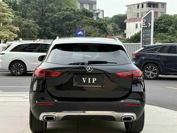 Mercedes-Benz GLA 2022