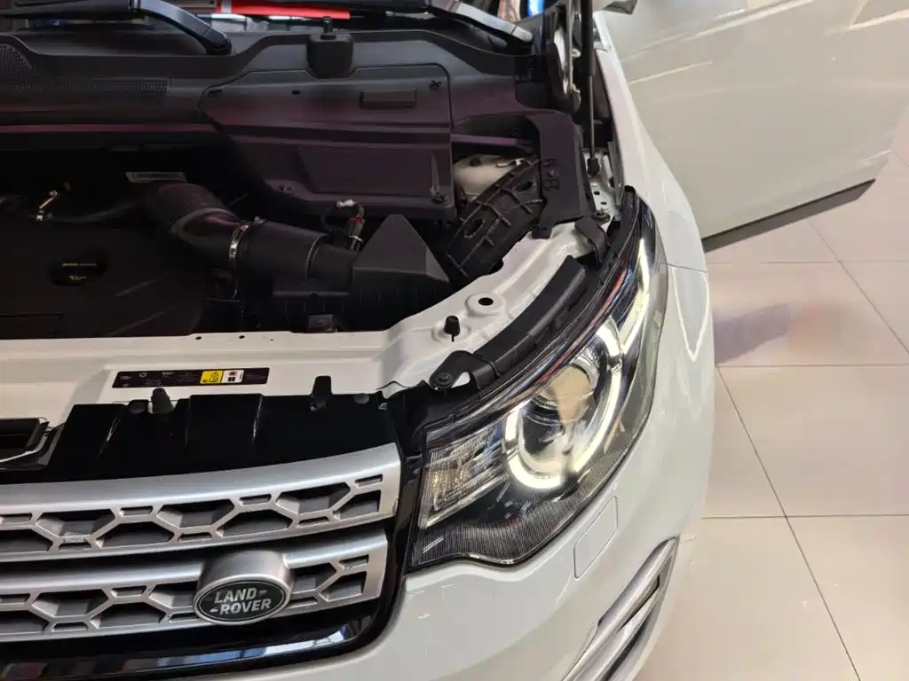 Land Rover Discovery Sport 2015 — фото 24