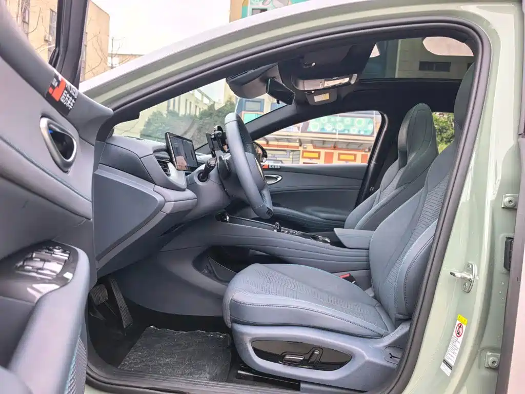 BYD Seal 06GT 2025 — фото 6