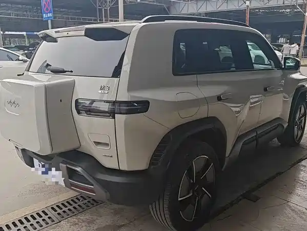 Fangchengbao Titanium 3 2025