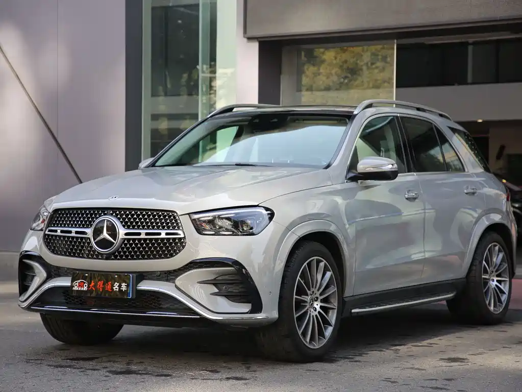 Mercedes-Benz GLE 2023 — фото 1