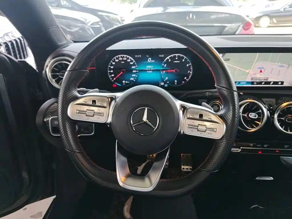 Mercedes-Benz CLA 2021 — фото 11