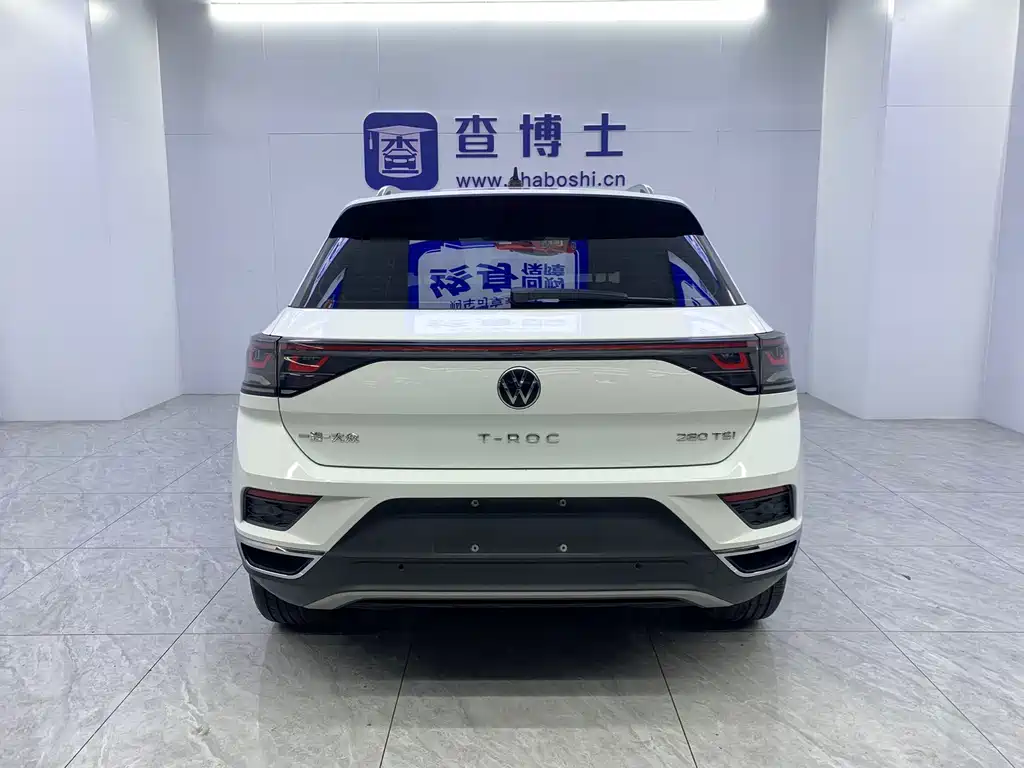 Volkswagen T-Roc 2023 — фото 18