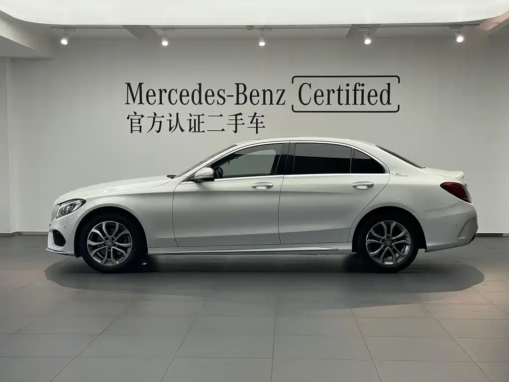 Mercedes-Benz C-Class 2016 — фото 11