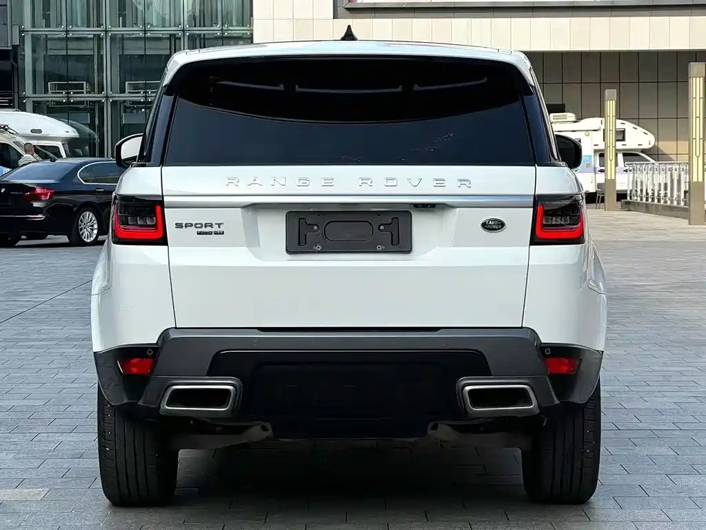 Land Rover Sport PHEV 2019 — фото 9