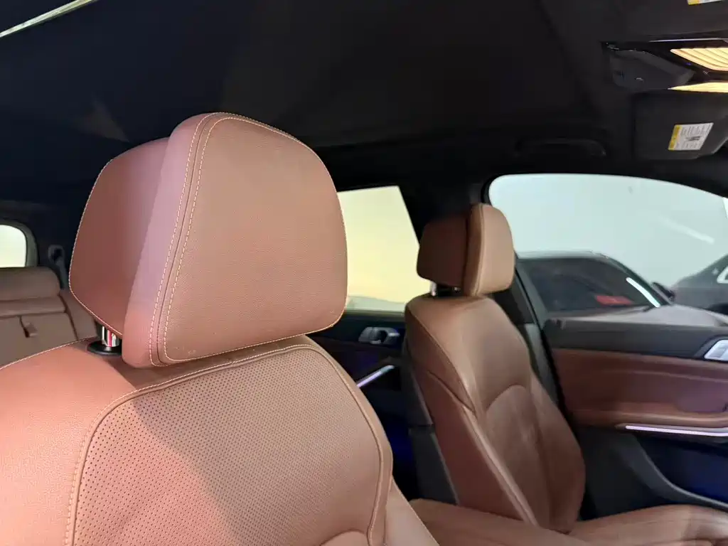 BMW X7 2019 — фото 10