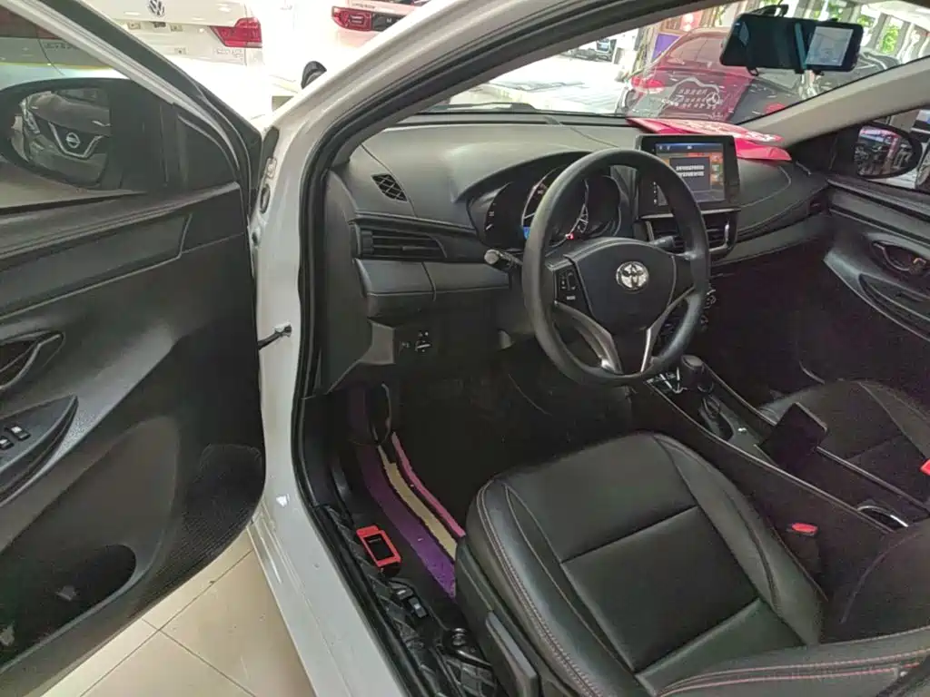 Toyota Vios 2023 — фото 16