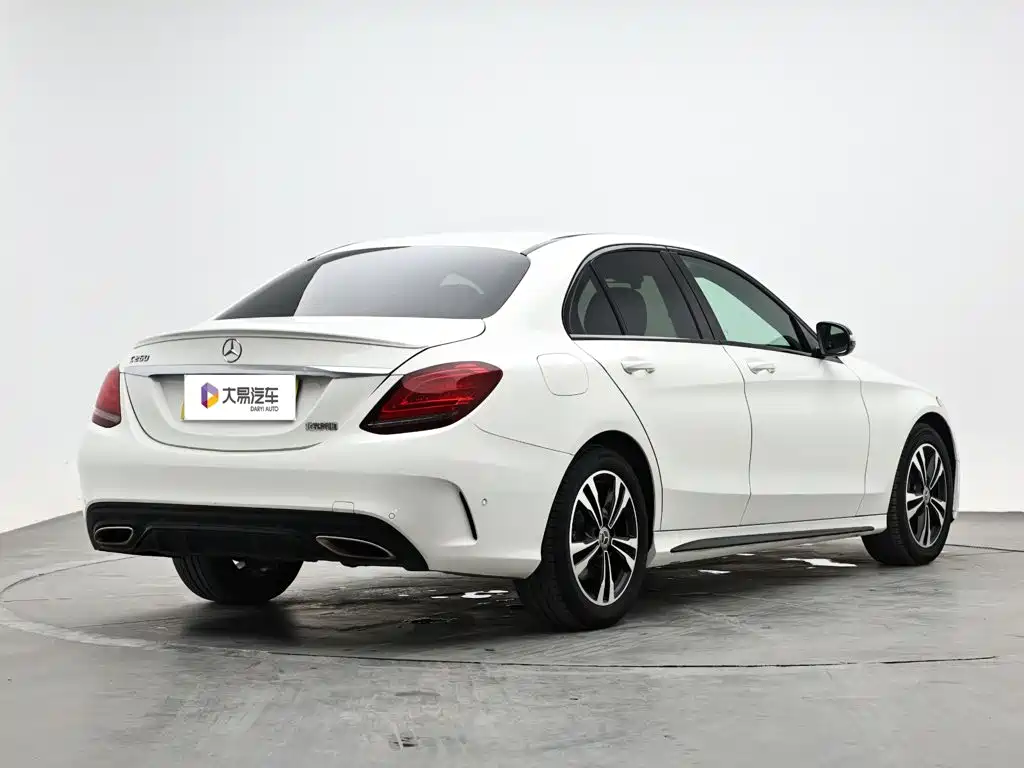 Mercedes-Benz C-Class 2019 — фото 3
