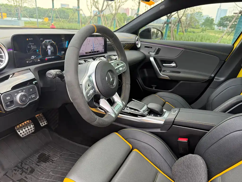 Mercedes-Benz A-Class AMG 2021 — фото 9