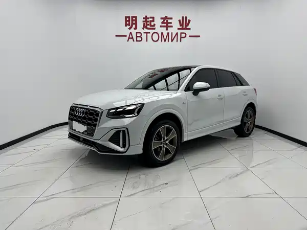 Audi Q2L 2022