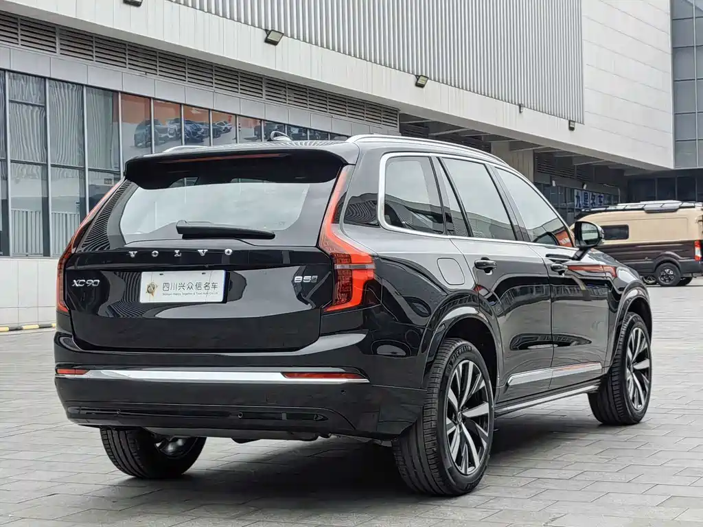 Volvo XC90 2026 — фото 5