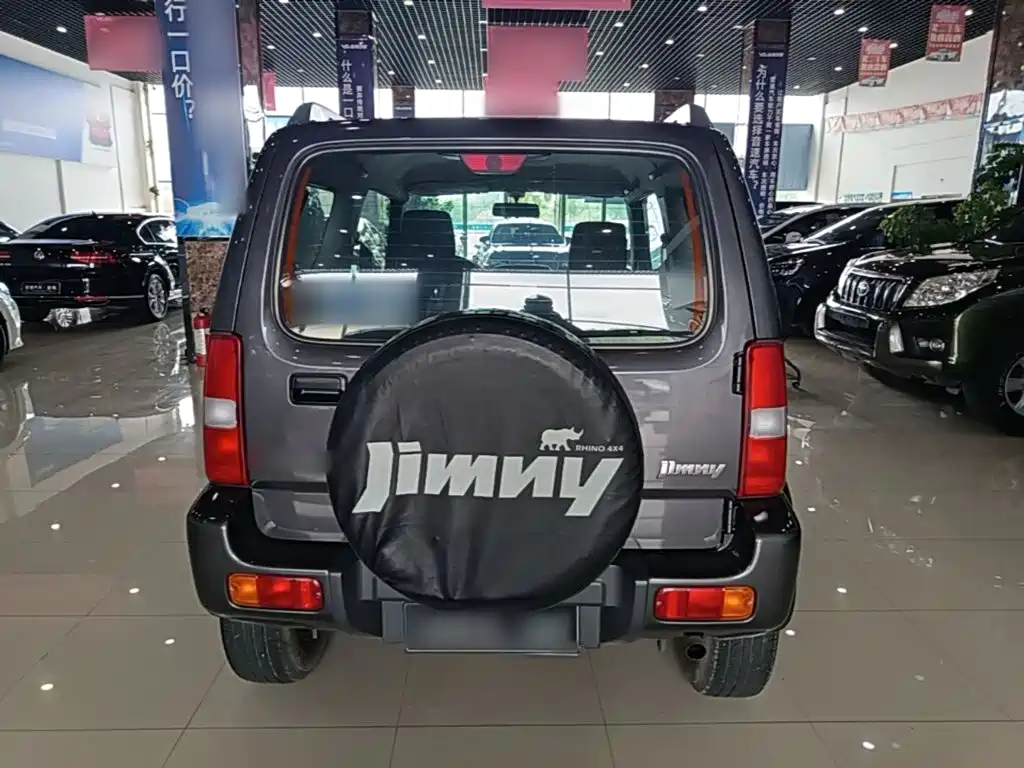 Suzuki Jimny 2015 — фото 6