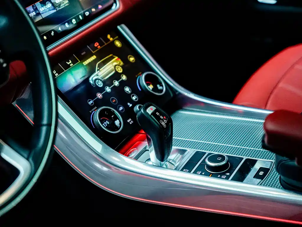Land Rover Sport 2021 — фото 20