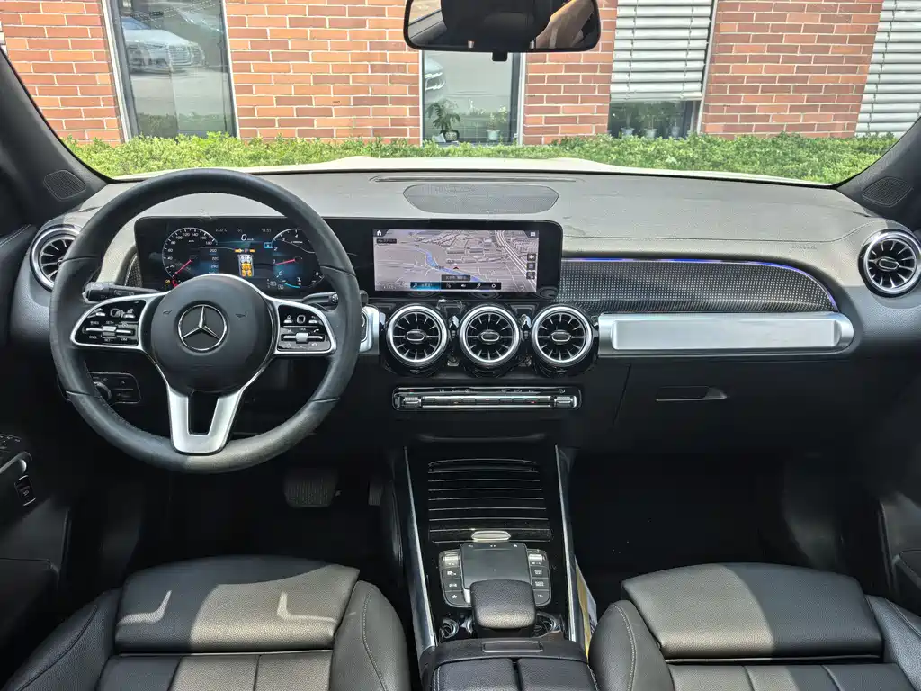 Mercedes-Benz GLB 2021 — фото 12