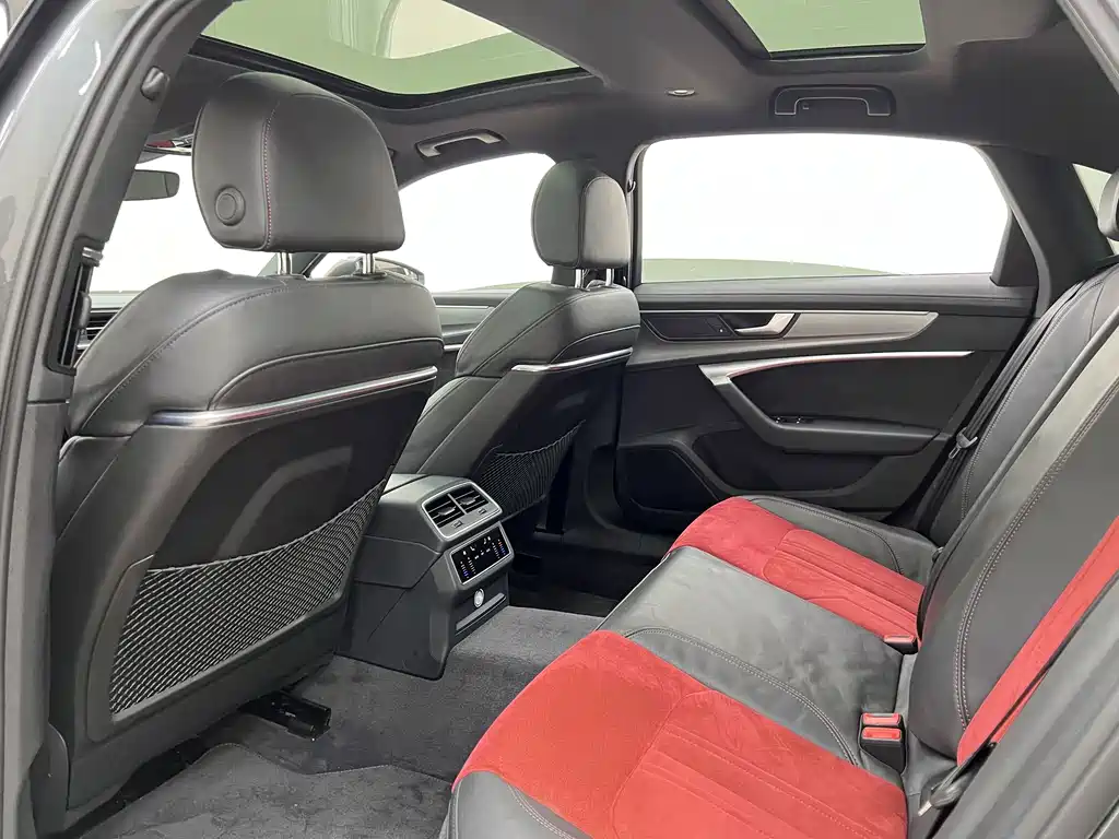 Audi A6L 2019 — фото 29