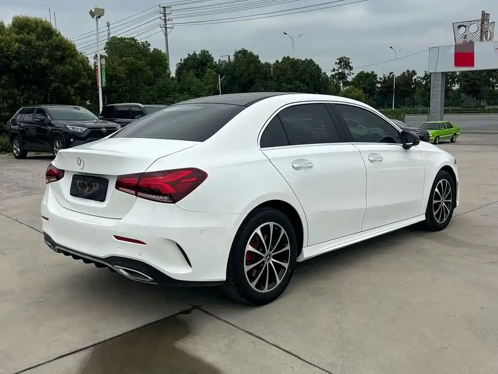 Mercedes-Benz A-Class 2021
