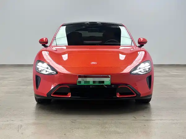Xiaomi SU7 2024