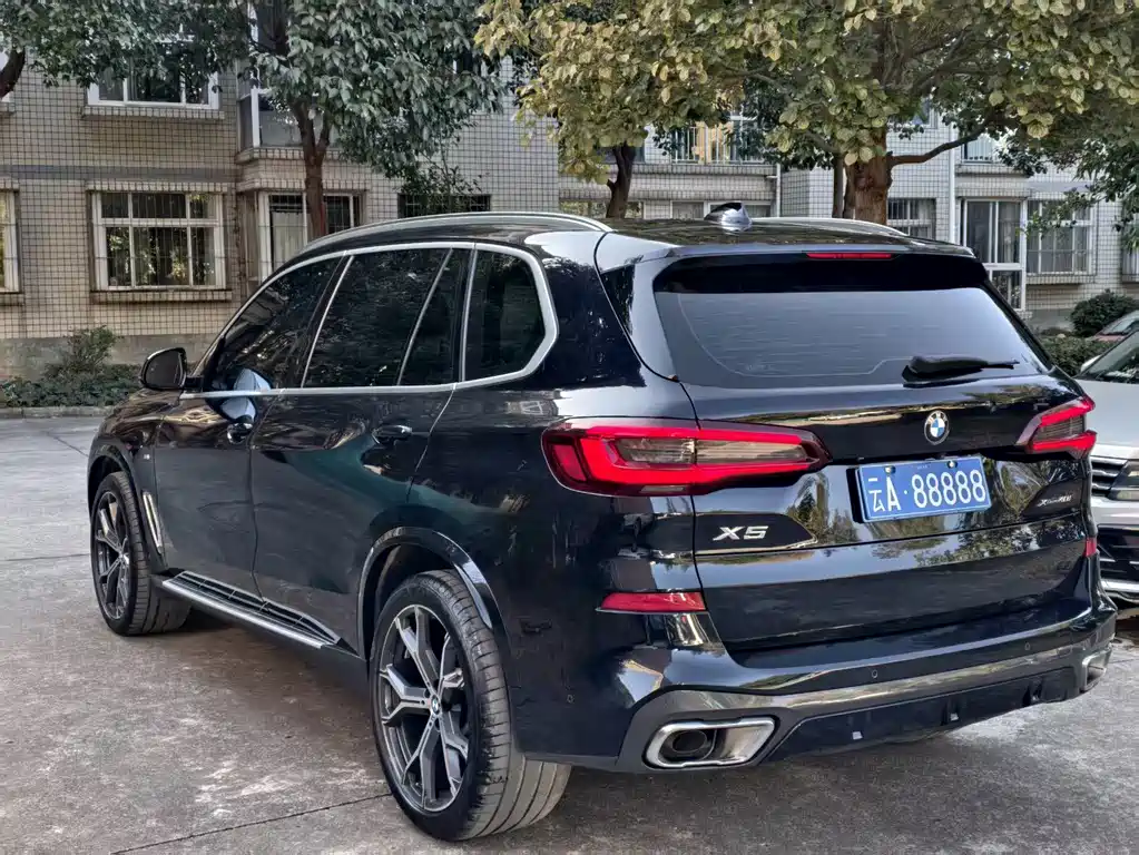 BMW X5 2023 — фото 7