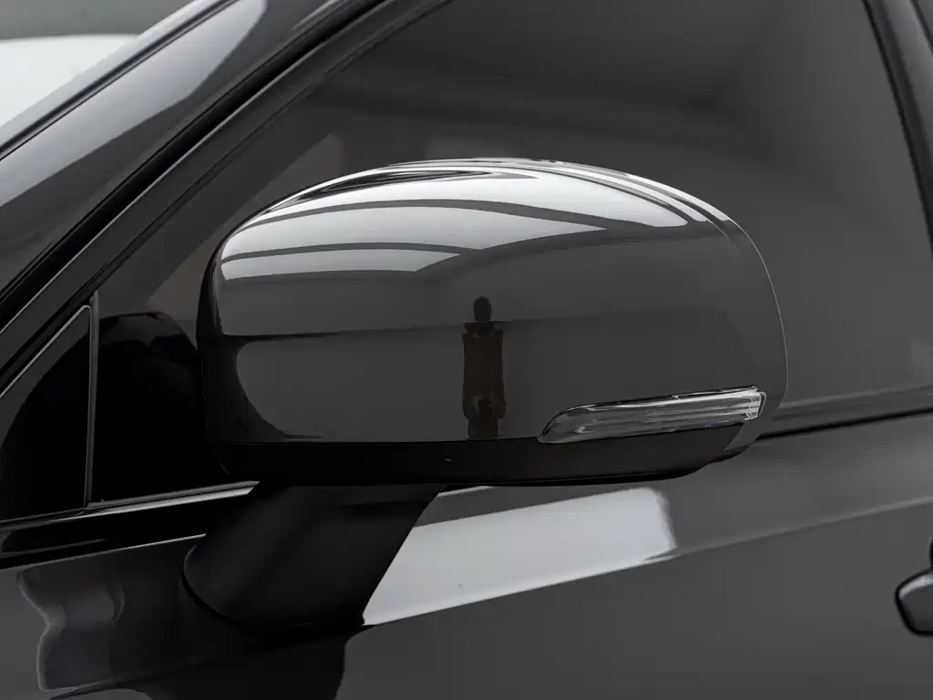 Volvo V90 2025 — фото 18