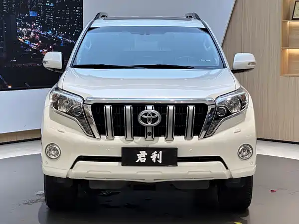Toyota Prado 2016