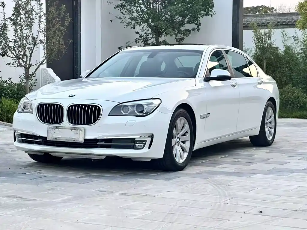 BMW 7 Series 2014 — фото 3