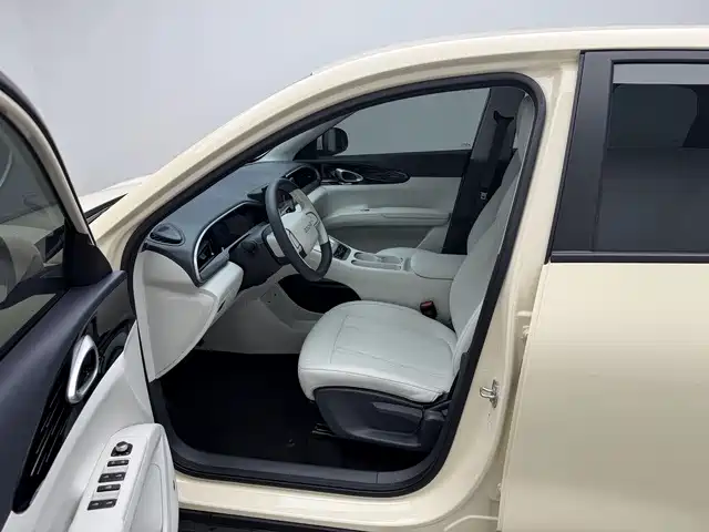Geely Galaxy Starwish 2025 — фото 10