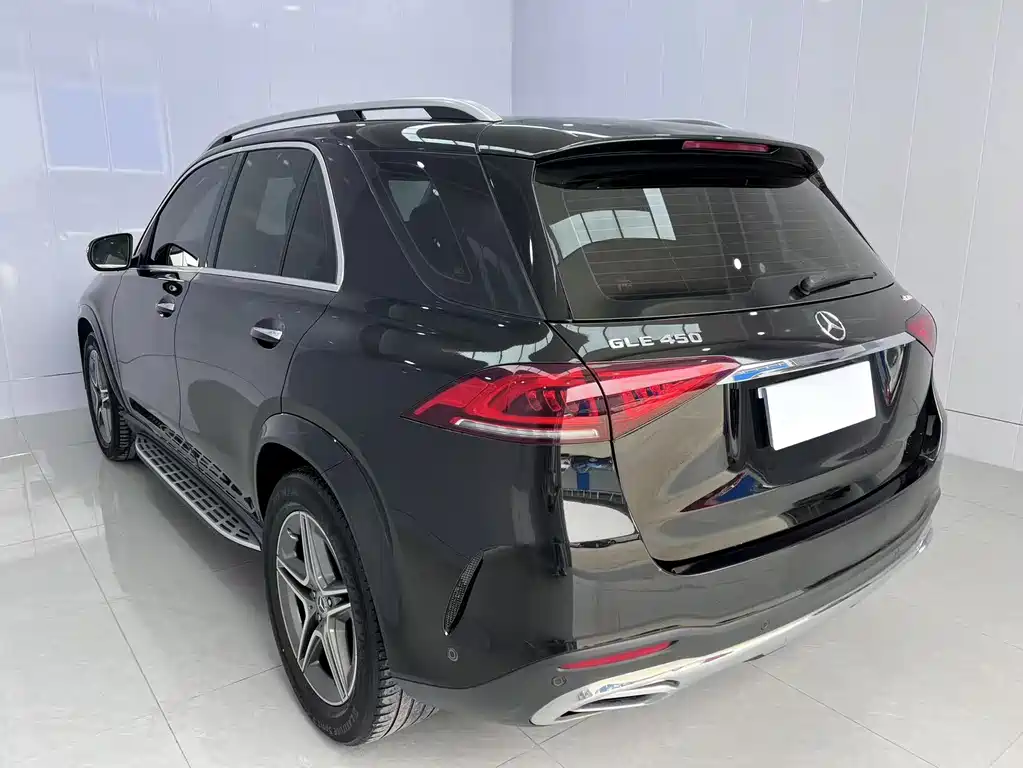 Mercedes-Benz GLE 2023 — фото 3