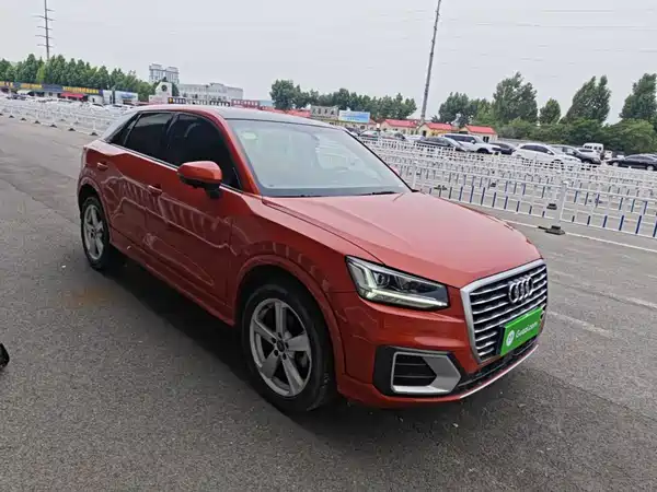 Audi Q2L 2020