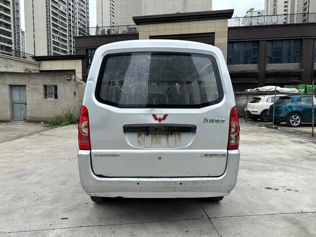 Wuling Rongguang 2015 — фото 5