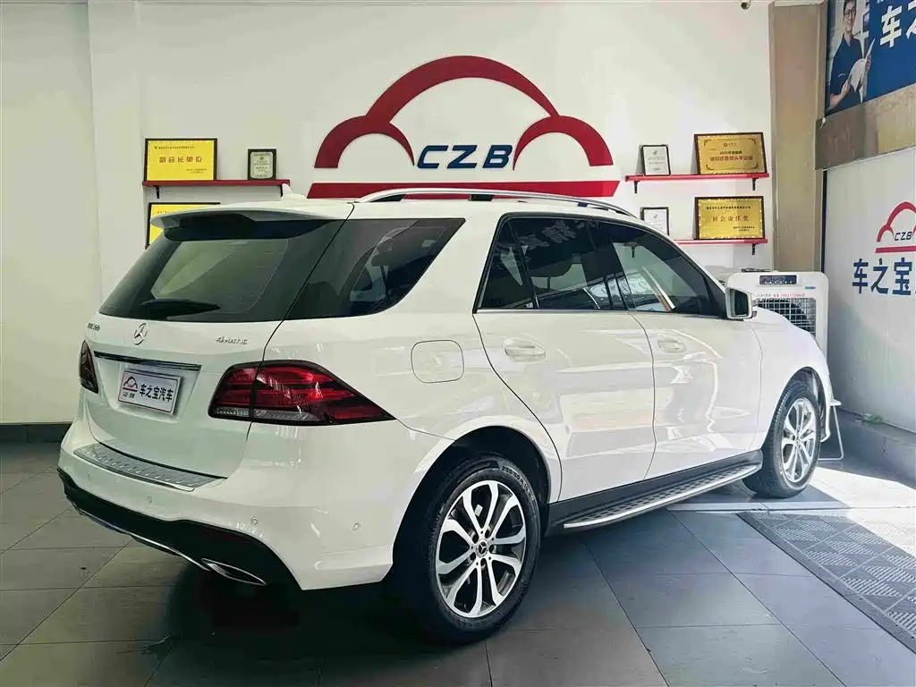 Mercedes-Benz GLE 2018