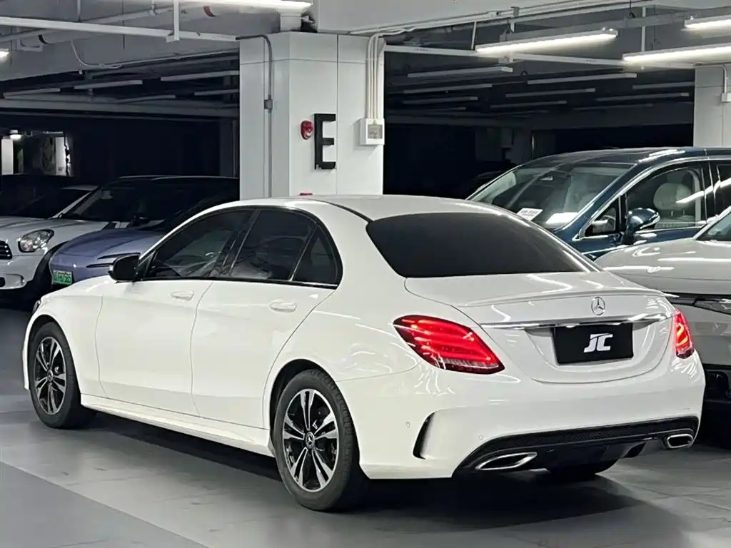 Mercedes-Benz C-Class 2017 — фото 4