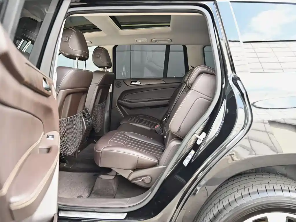 Mercedes-Benz GLS 2016 — фото 19