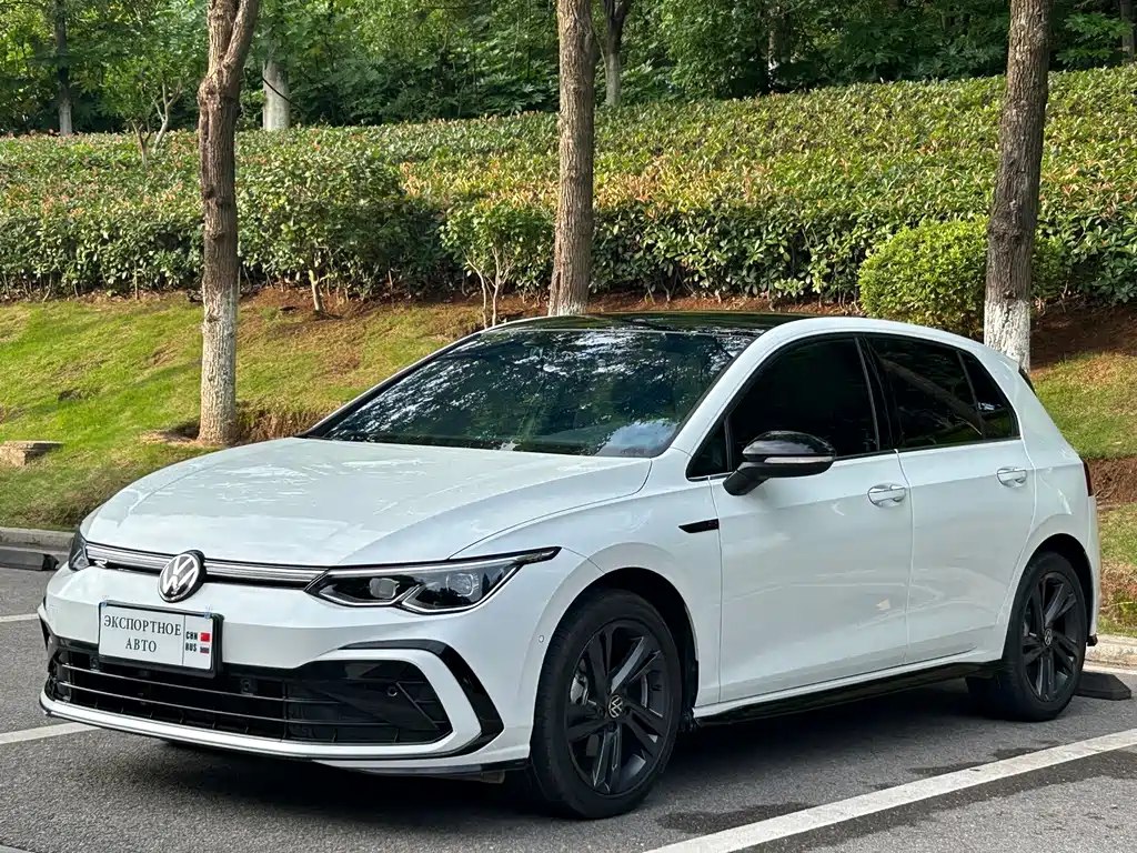 Volkswagen Golf 2022