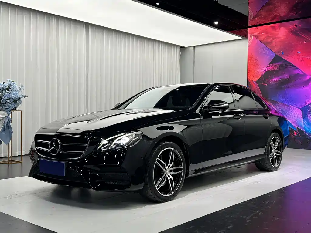 Mercedes-Benz E-Class 2017 — фото 1