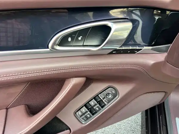 Porsche Panamera 2014