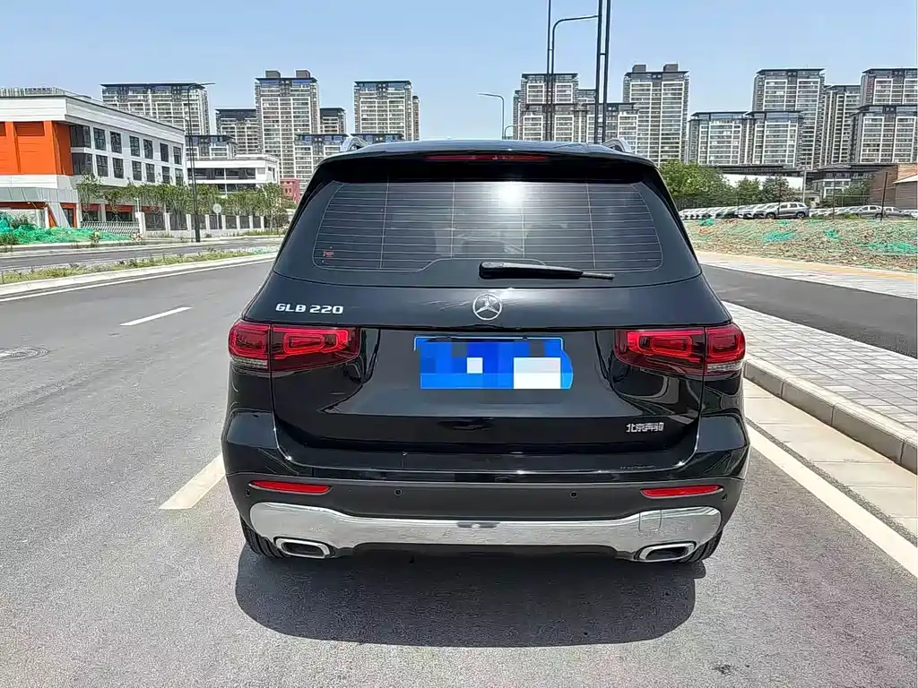 Mercedes-Benz GLB 2023 — фото 8