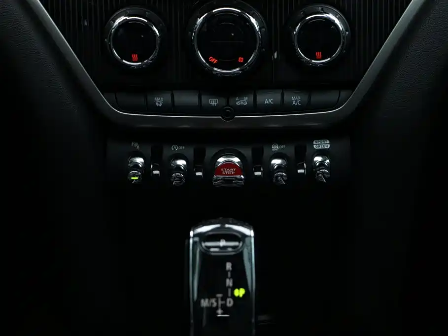MINI Countryman 2022 — фото 12