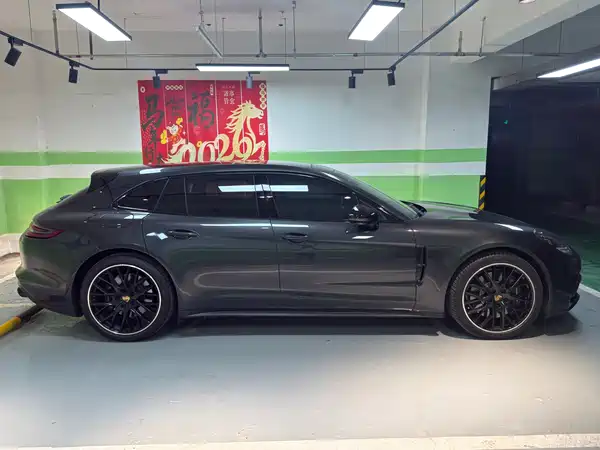 Porsche Panamera 2019