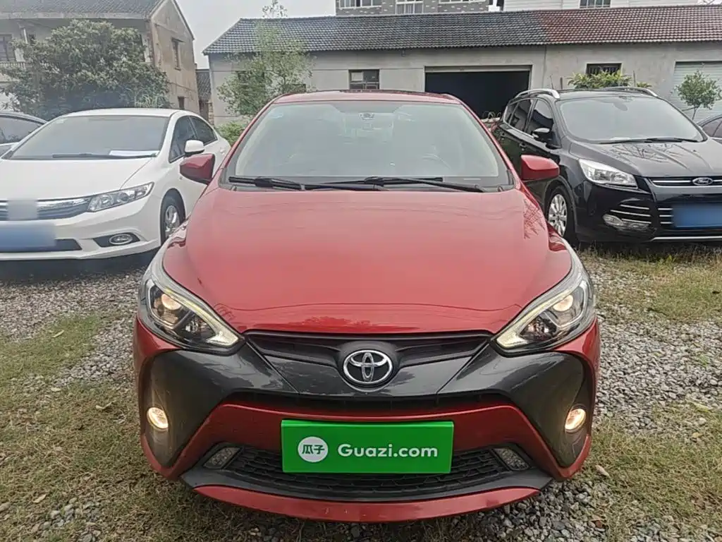 Toyota Yaris L 2016 — фото 3