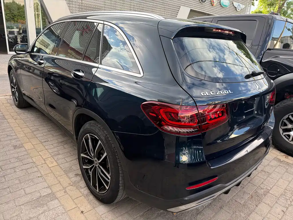 Mercedes-Benz GLC 2021 — фото 17