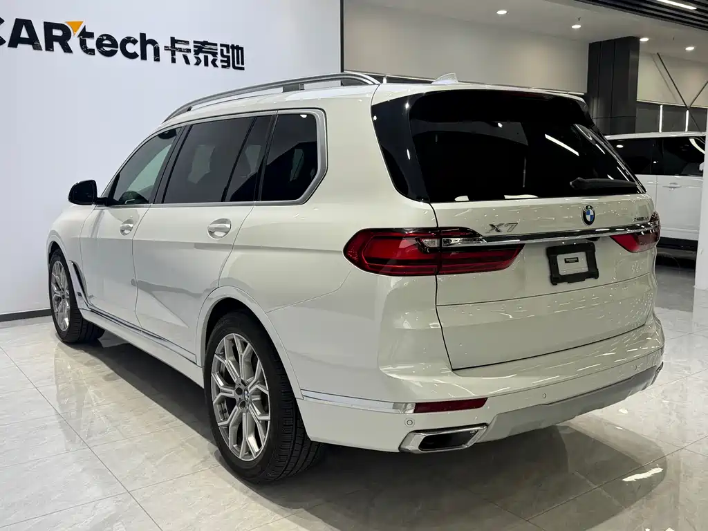 BMW X7 2022 — фото 6