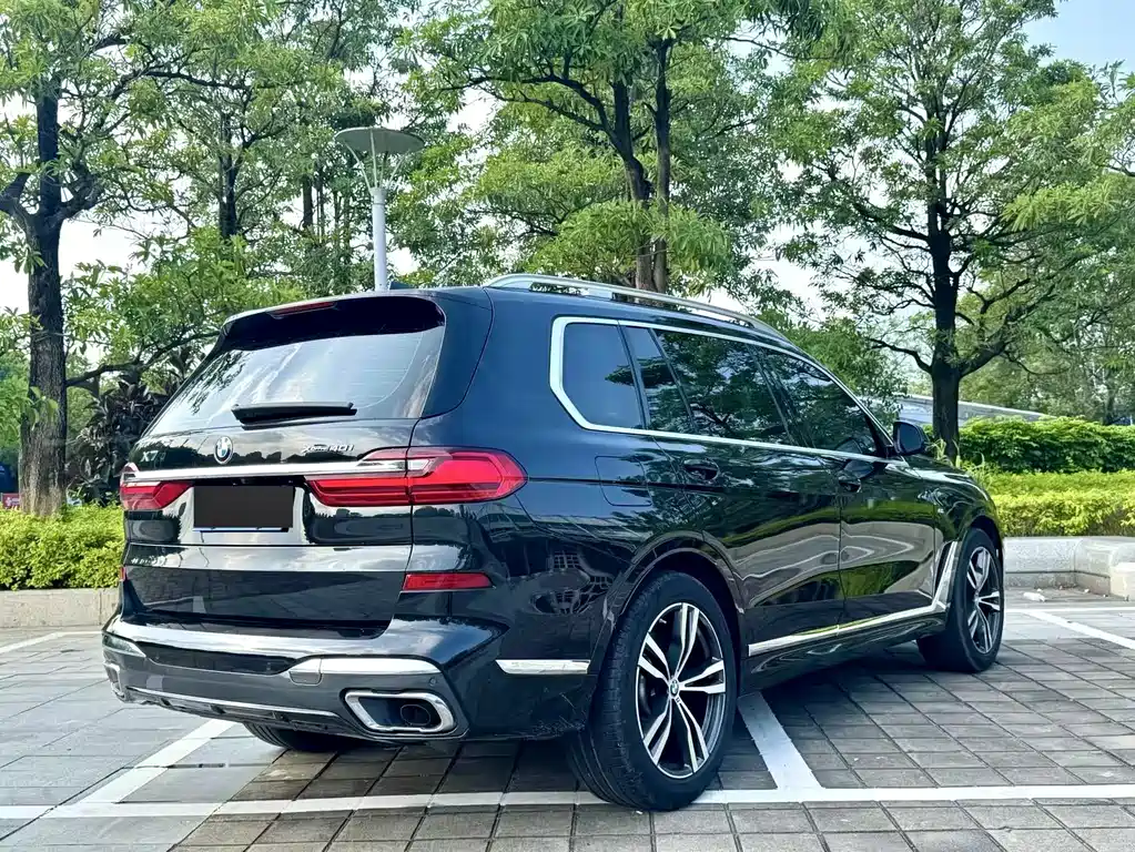 BMW X7 2020 — фото 9
